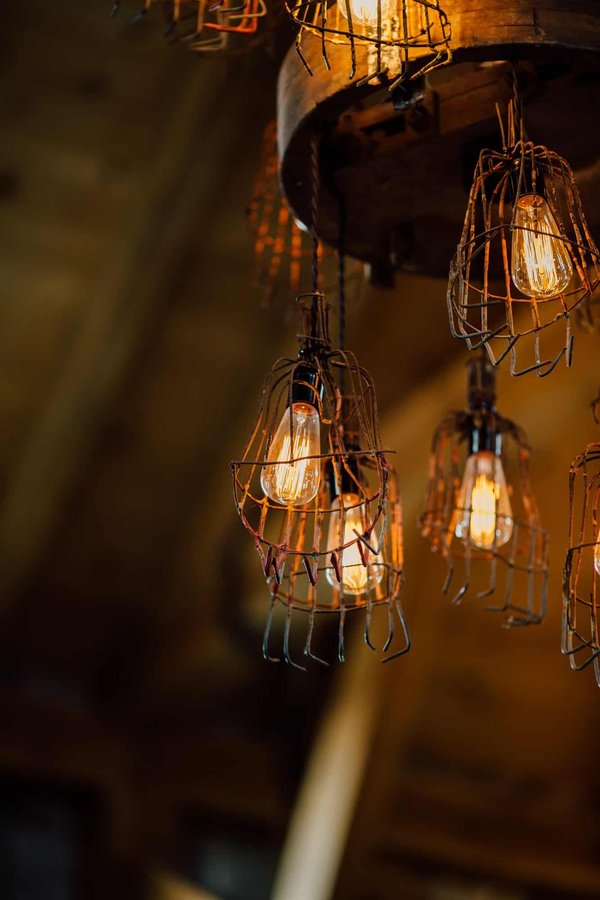 Quels luminaires choisir pour une déco style industriel ?